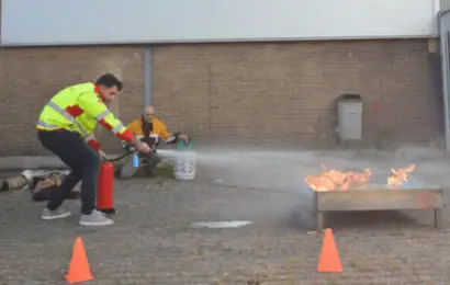 Volg een cursus preventiemedewerker bij EDUQ en leer o.a brand blussen