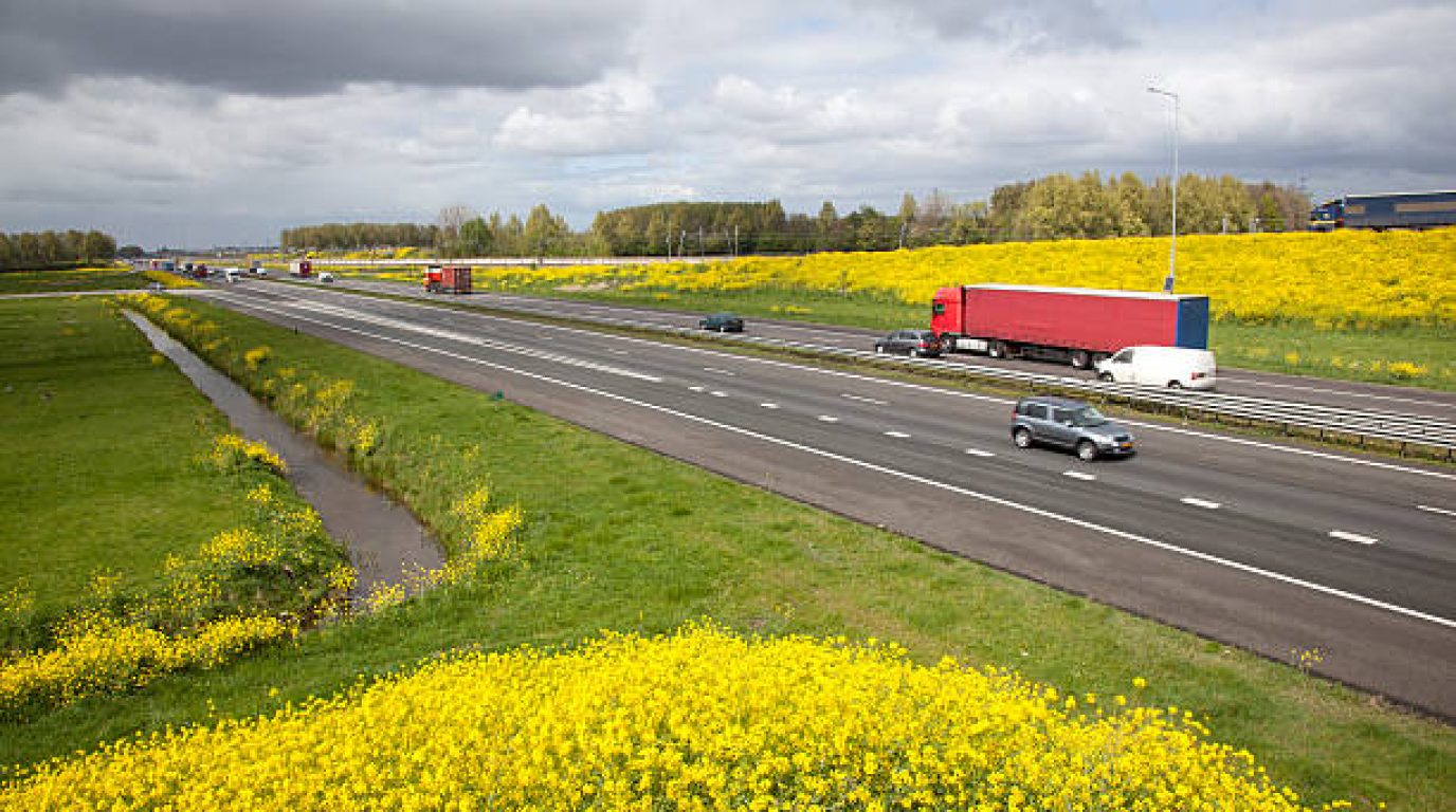 Veiligheid werken, ook op de weg.